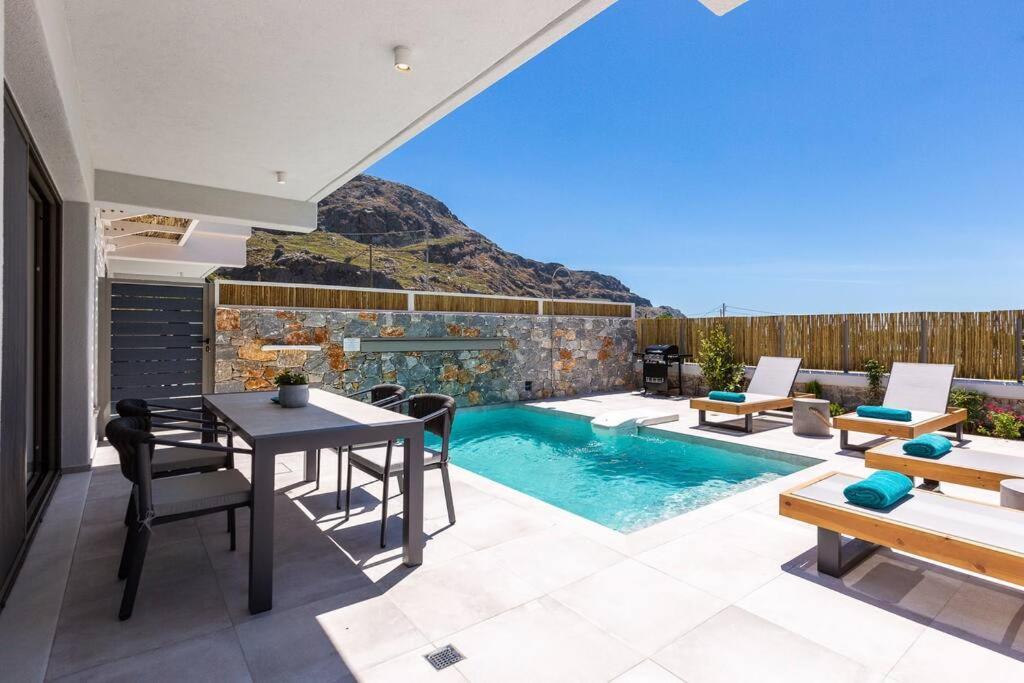 Ferienhaus Daphne-naiades/ 2 Bedrooms,luxury,beachfront