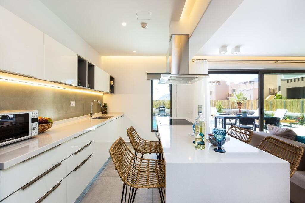 Ferienhaus Daphne-naiades/ 2 Bedrooms,luxury,beachfront *